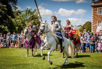 Tamworth-castle-grounds-events