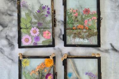 Pressed Flowers 