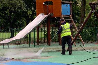 covid-19-cleaning-playgrounds