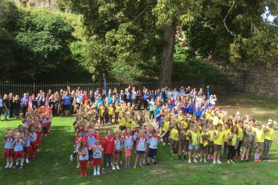 we love tamworth-events-girlguiding parade